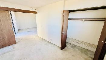 Park At Pearlridge condo # C1206, Aiea, Hawaii - photo 4 of 11