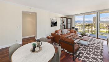 Park at Pearlridge condo # #C1506, Aiea, Hawaii - photo 4 of 20