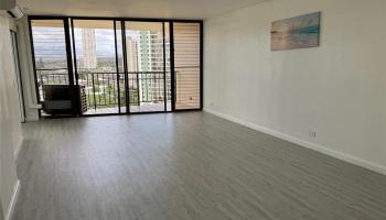Park At Pearlridge condo # C1706, Aiea, Hawaii - photo 2 of 19
