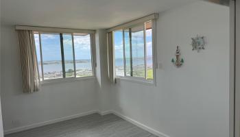 Park At Pearlridge condo # C1706, Aiea, Hawaii - photo 6 of 19