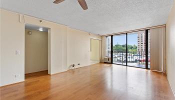 Park At Pearlridge condo # C402, Aiea, Hawaii - photo 4 of 23