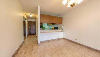 Park At Pearlridge condo # C903, Aiea, Hawaii - photo 3 of 22