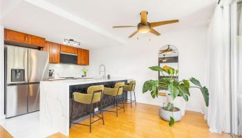 98-380 Koauka Loop townhouse # 342, Aiea, Hawaii - photo 2 of 25