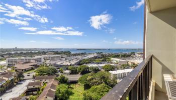 Pearl Regency condo # 1704, Aiea, Hawaii - photo 4 of 25