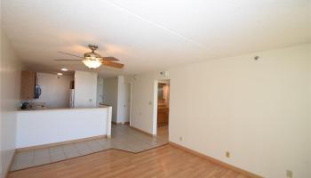 Pearl Regency condo # 1916, Aiea, Hawaii - photo 2 of 13