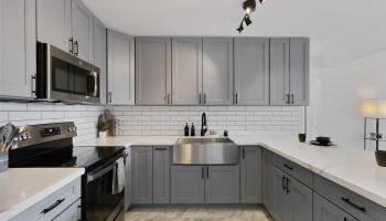 Pearl Regency condo # 202, Aiea, Hawaii - photo 2 of 22