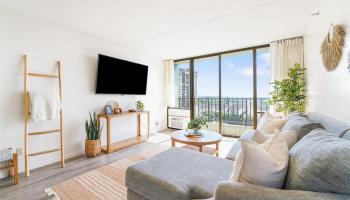 Pearl Regency condo # 606, Aiea, Hawaii - photo 2 of 20