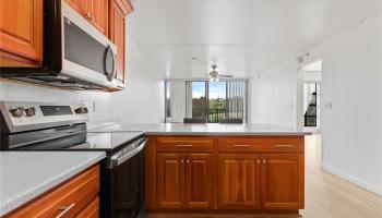 Pearl Regency condo # 615, Aiea, Hawaii - photo 5 of 16