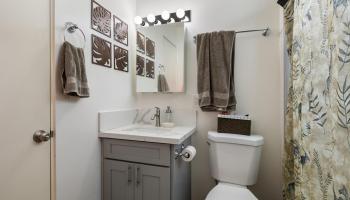 Chateau Newtown Vlg 2 condo # 4402, Aiea, Hawaii - photo 6 of 25