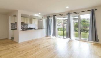 98-448 Kilinoe St Aiea - Rental - photo 2 of 18