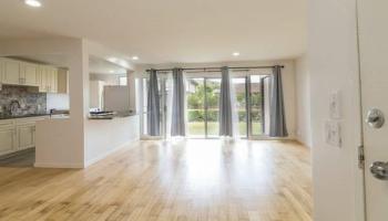 98-448 Kilinoe St Aiea - Rental - photo 4 of 18