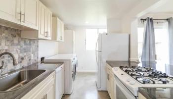 98-448 Kilinoe St Aiea - Rental - photo 6 of 18