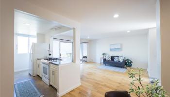 98-448 Kilinoe Street townhouse # 9/907, Aiea, Hawaii - photo 1 of 19