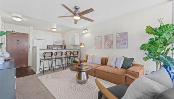 Highlander condo # 1011, Aiea, Hawaii - photo 1 of 18