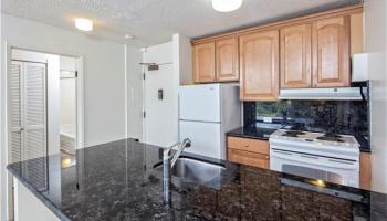 Highlander condo # 1701, Aiea, Hawaii - photo 5 of 20