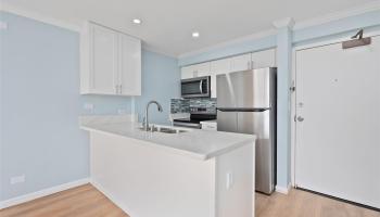 Highlander condo # 208, Aiea, Hawaii - photo 6 of 25