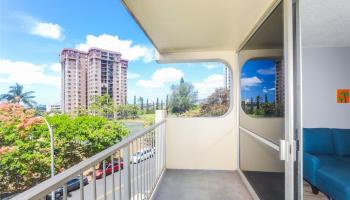 Highlander condo # 312, Aiea, Hawaii - photo 2 of 24