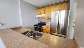 Highlander condo # 312, Aiea, Hawaii - photo 5 of 25