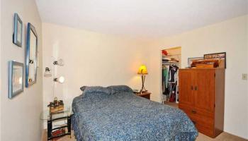 Highlander condo # 807, Aiea, Hawaii - photo 5 of 10