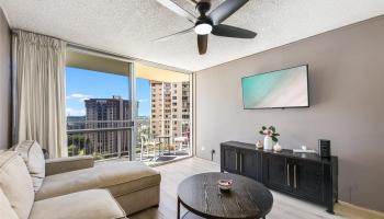 Highlander condo # 907, Aiea, Hawaii - photo 4 of 25