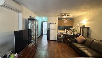 Park At Pearlridge condo # B609, Aiea, Hawaii - photo 2 of 12