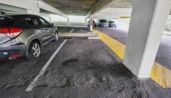 Pearl 1 condo # 18A, Aiea, Hawaii - photo 3 of 20