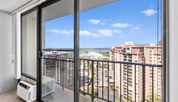 Pearl 1 condo # 22M, Aiea, Hawaii - photo 1 of 16