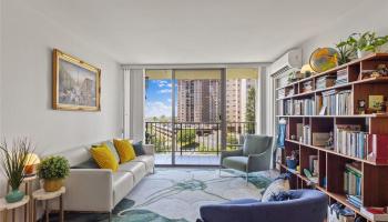 Pearl 1 condo # 6H, Aiea, Hawaii - photo 1 of 10