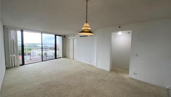 Park At Pearlridge condo # A1008, Aiea, Hawaii - photo 6 of 25