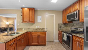 98-525 Kamahao Place townhouse # 27, Pearl City, Hawaii - photo 1 of 25