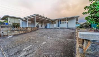 98-555  Hoohulili Street Waiau, PearlCity home - photo 3 of 23