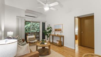 Newtown Meadows condo # 8B2, Aiea, Hawaii - photo 6 of 20