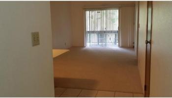 Newtown Meadows condo # 4B2, Aiea, Hawaii - photo 3 of 11 Newtown Meadows condo # 4B2, Aiea, Hawaii - photo 3 of 11
