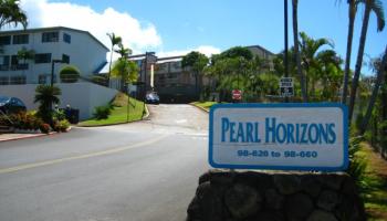 Pearl Horizons 3A condo # 2038, Aiea, Hawaii - photo 1 of 13