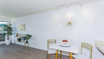 Pearl Horizons 3A condo # 2041, Aiea, Hawaii - photo 3 of 24