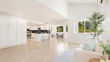 98-673  Lania Place Newtown, PearlCity home - photo 2 of 22