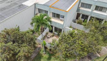 Ridgeway A condo # E, Aiea, Hawaii - photo 1 of 25
