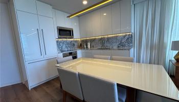 987 Queen St Honolulu - Rental - photo 4 of 9