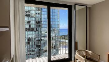 987 Queen St Honolulu - Rental - photo 5 of 20