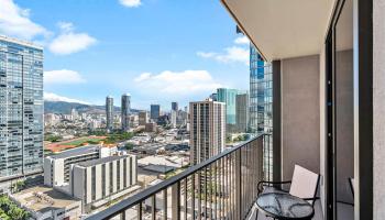 Aalii condo # 2216, Honolulu, Hawaii - photo 5 of 25