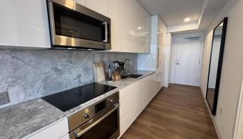 987 Queen St Honolulu - Rental - photo 3 of 24