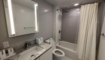 987 Queen St Honolulu - Rental - photo 6 of 24