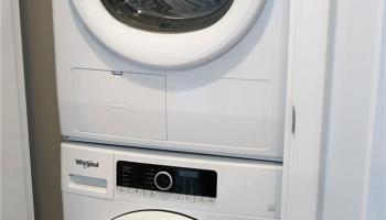 987 Queen St Honolulu - Rental - photo 6 of 21