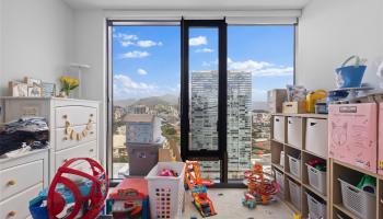 Aalii condo # 2814, Honolulu, Hawaii - photo 4 of 11