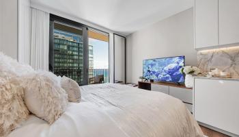 987 Queen St Honolulu - Rental - photo 5 of 24