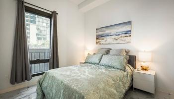 Aalii condo # 814, Honolulu, Hawaii - photo 5 of 16