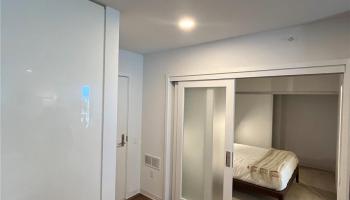 Aalii condo # 908, Honolulu, Hawaii - photo 4 of 15