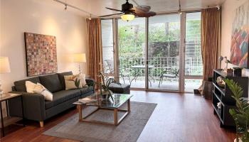 Colonnade on the Greens condo # 1-402, Aiea, Hawaii - photo 3 of 21