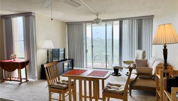 Colonnade on the Greens condo # 2-1001, Aiea, Hawaii - photo 1 of 25