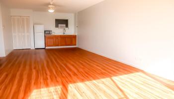 Colonnade on the Greens condo # 2102, Aiea, Hawaii - photo 2 of 25